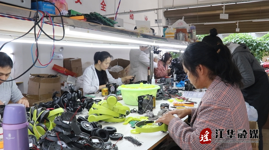 江华大圩镇:工厂建在移民社区